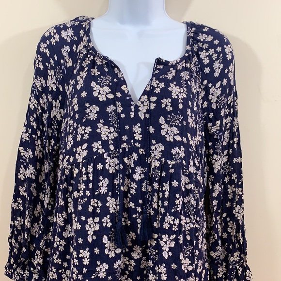 Old Navy Floral Long Sleeve V-Neck Dress  Size XS - Picture 2 of 8
